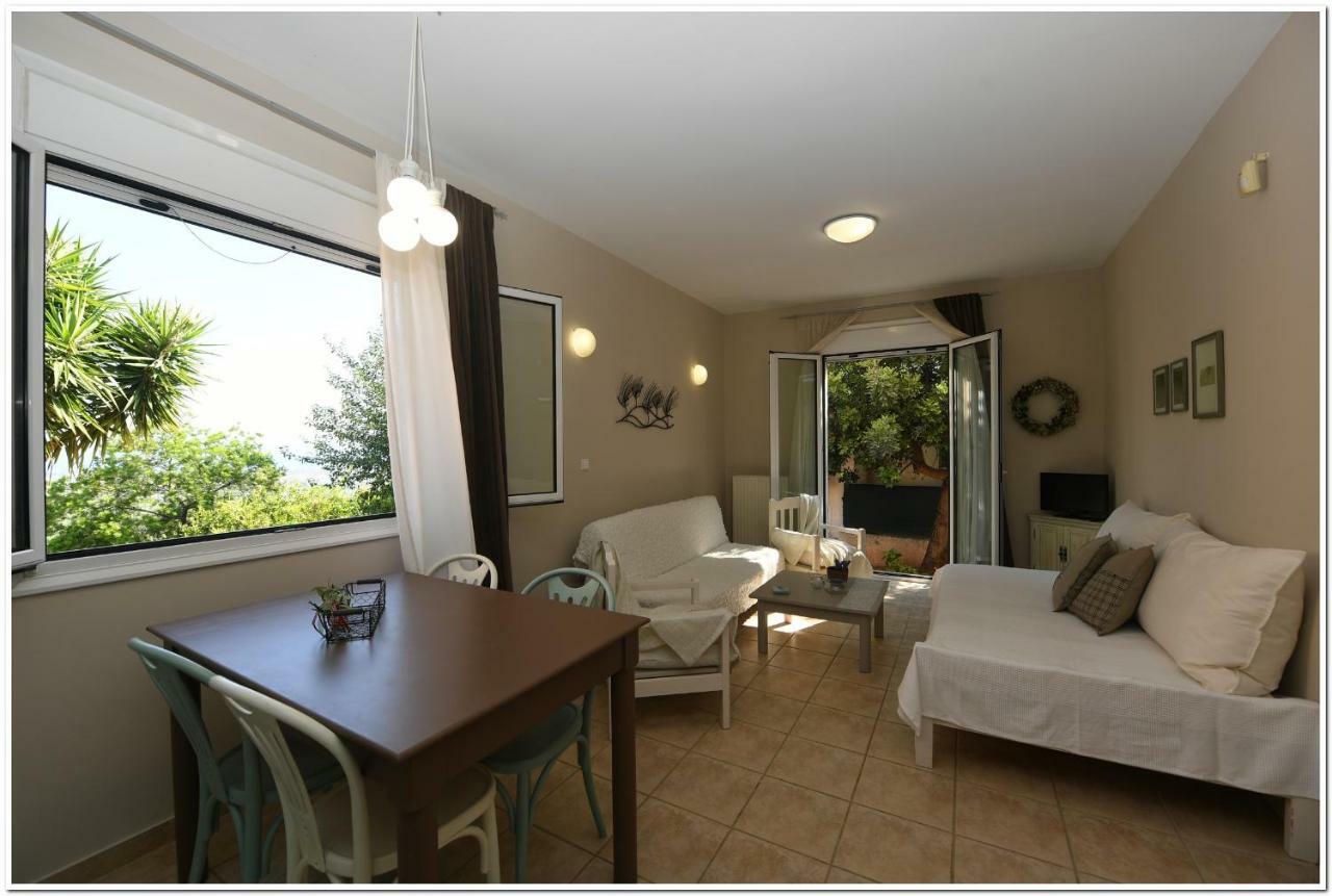 Cozy Home With Great View In Ancient Corinth Εξωτερικό φωτογραφία